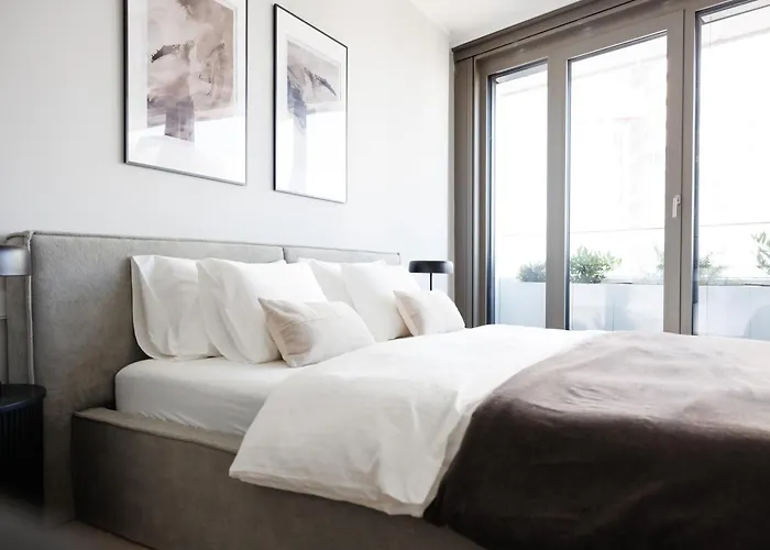 Apartamento Skyline - Danube-view Balcony & Pool Viena